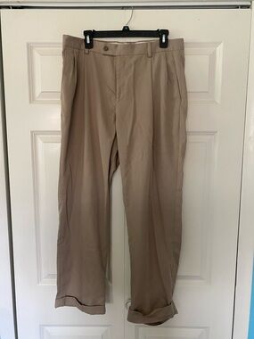 Louis Raphael Men's Pleated Chinos - Tan